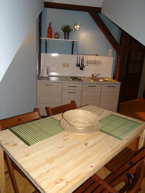 Sunny Apartment *