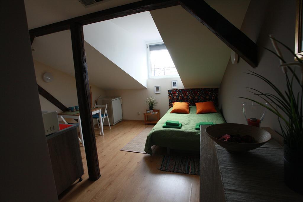 Sunny Apartment